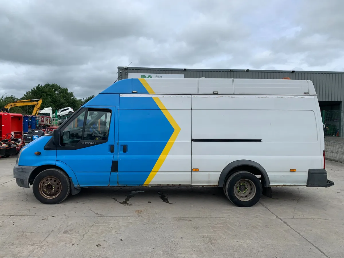UNRESERVED 2012 FORD TRANSIT POWER WASHER VAN - Image 2