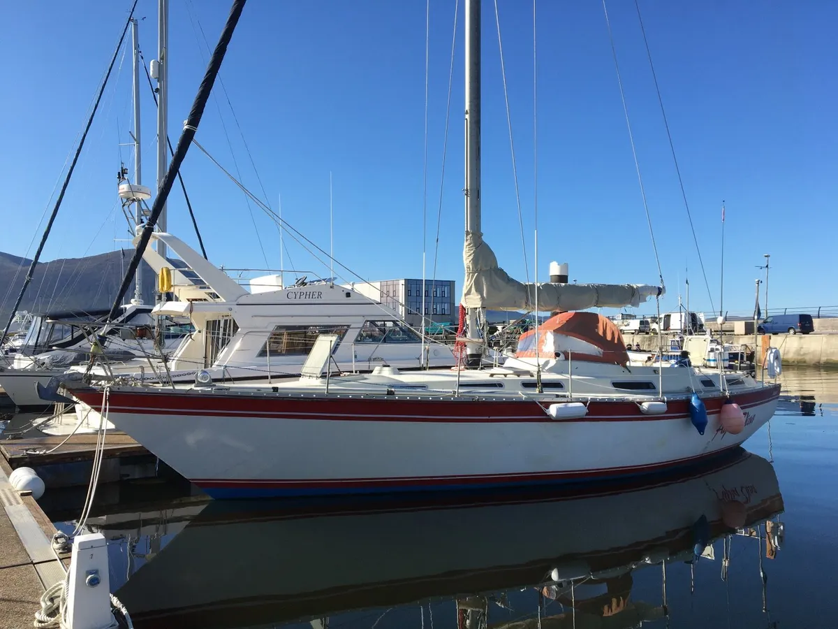 Sailboat - Image 4
