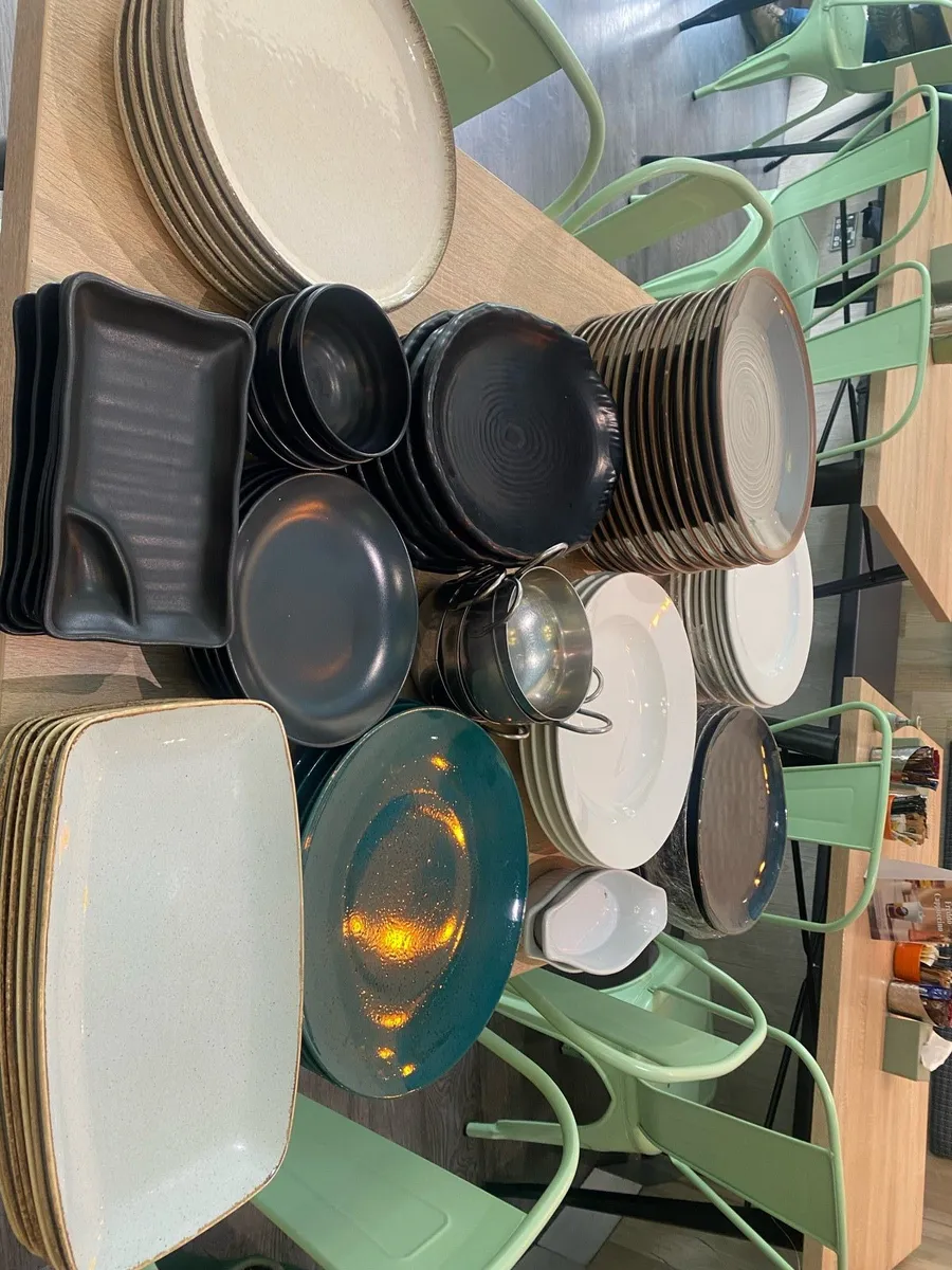 Restaurant/Café Plates - Image 1