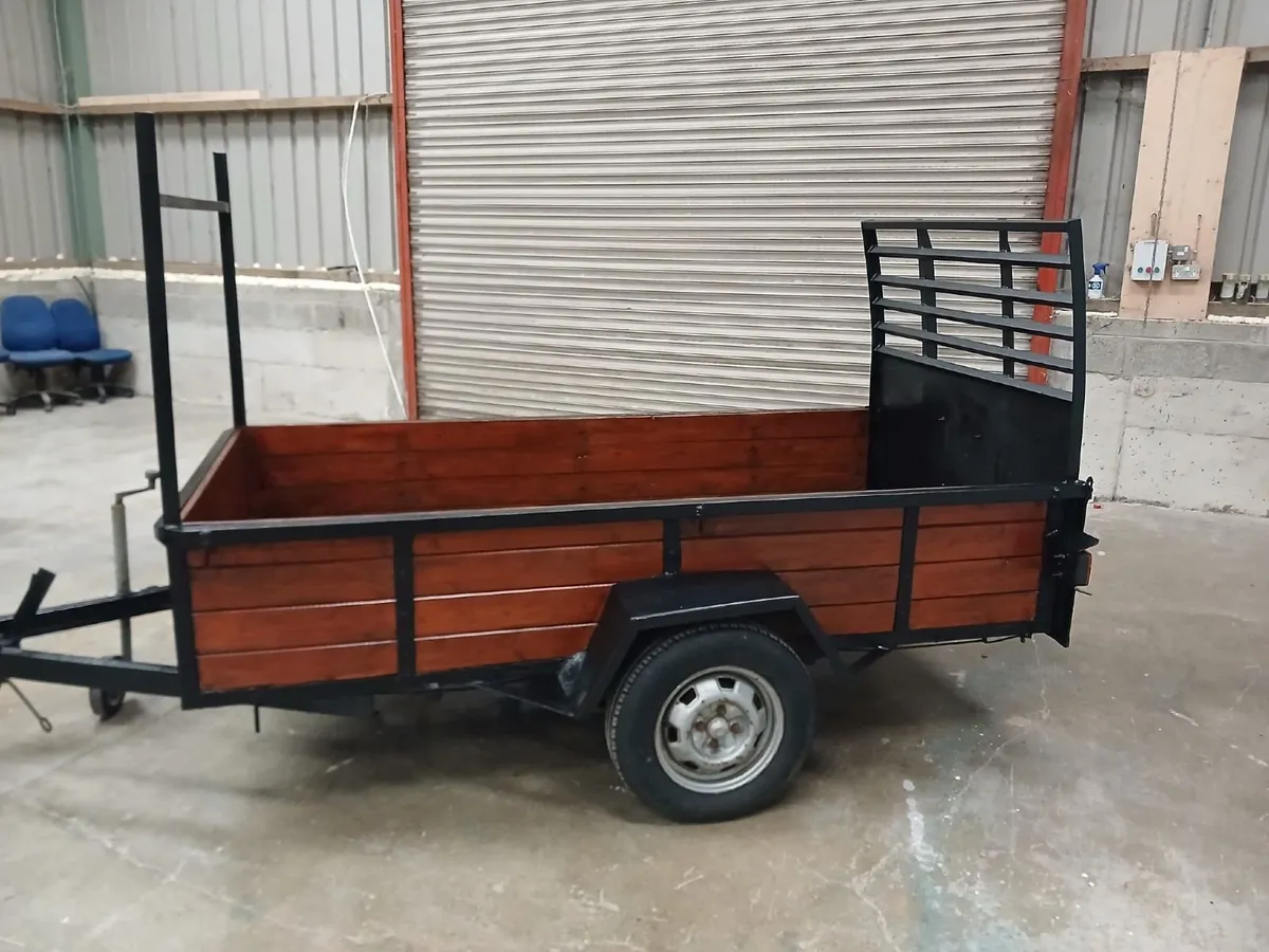 8x4 Single Axle Trailer - Image 1