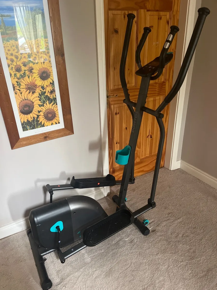 Cross Trainer - Image 2