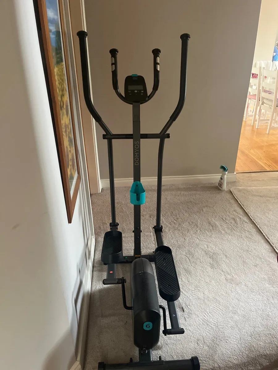 Cross Trainer - Image 4
