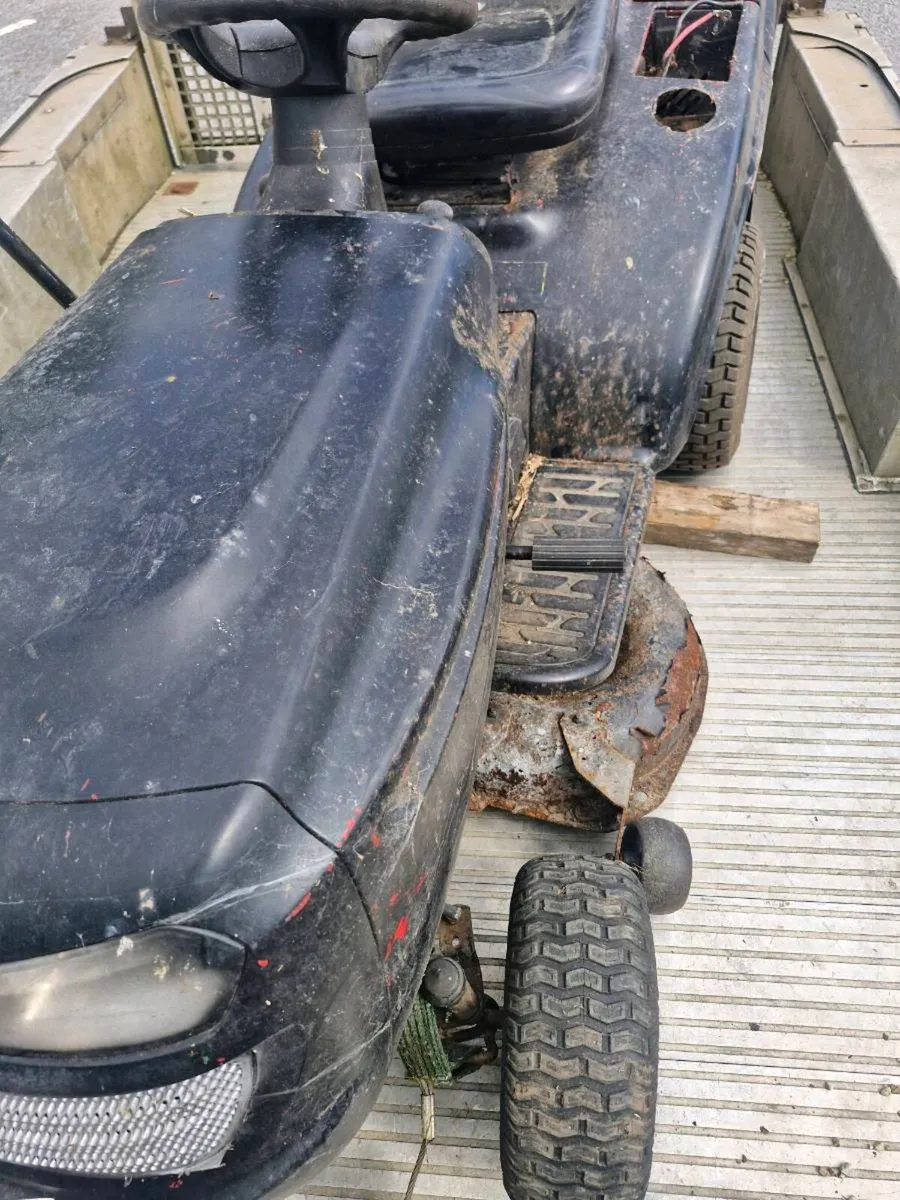 Husqvarna ride on mower Delivery available - Image 4