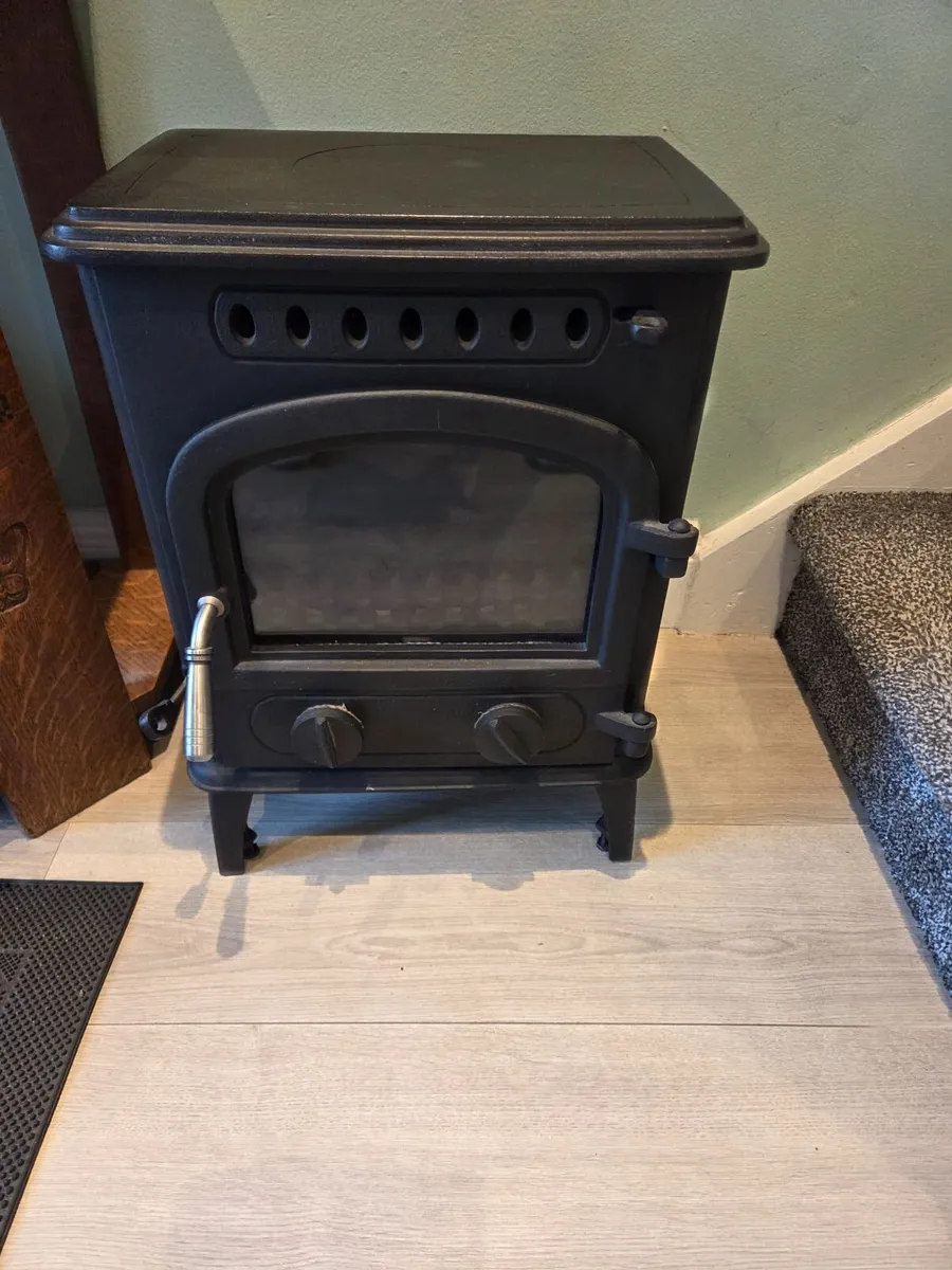 Stove - Image 2