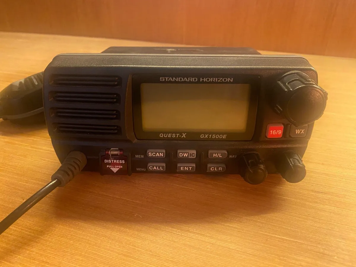 Standard Horizon GX1500E Marine VHF DSC Radio - Image 2