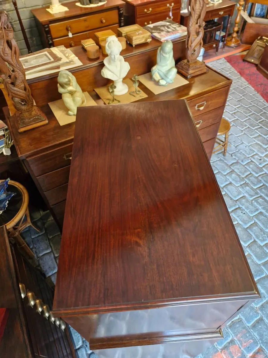 Chest - Image 2