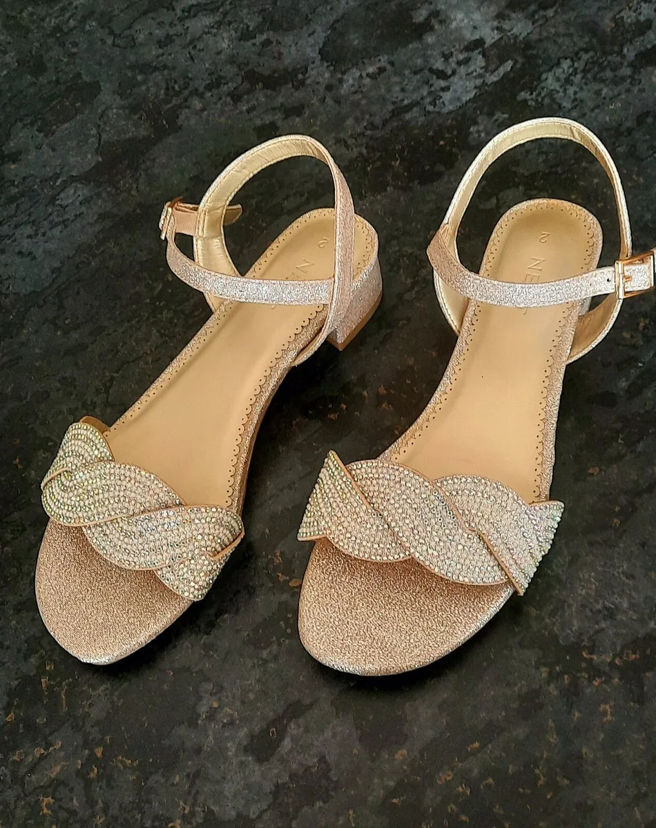 Next ivory glitter heeled girls sandal  Size 2 - Image 1