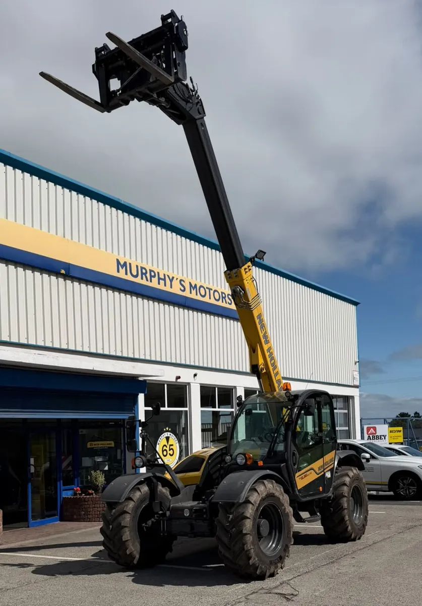 New Holland TH6.36 Demo - Image 1
