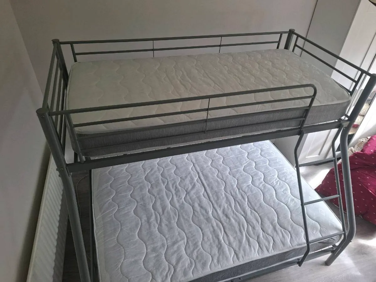 Bunk bed duble and single - Image 3