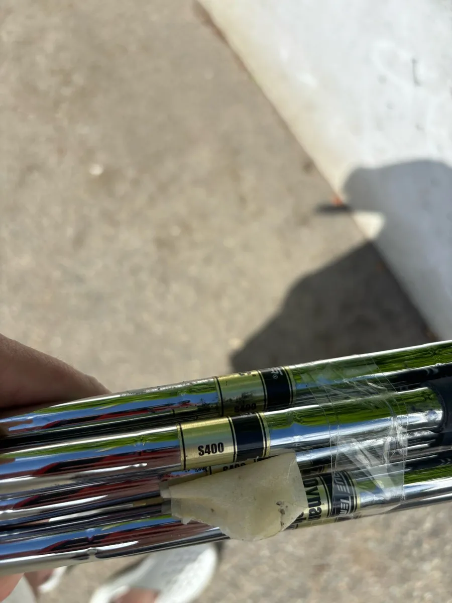 Dynamic Gold S400 iron shafts - Image 2