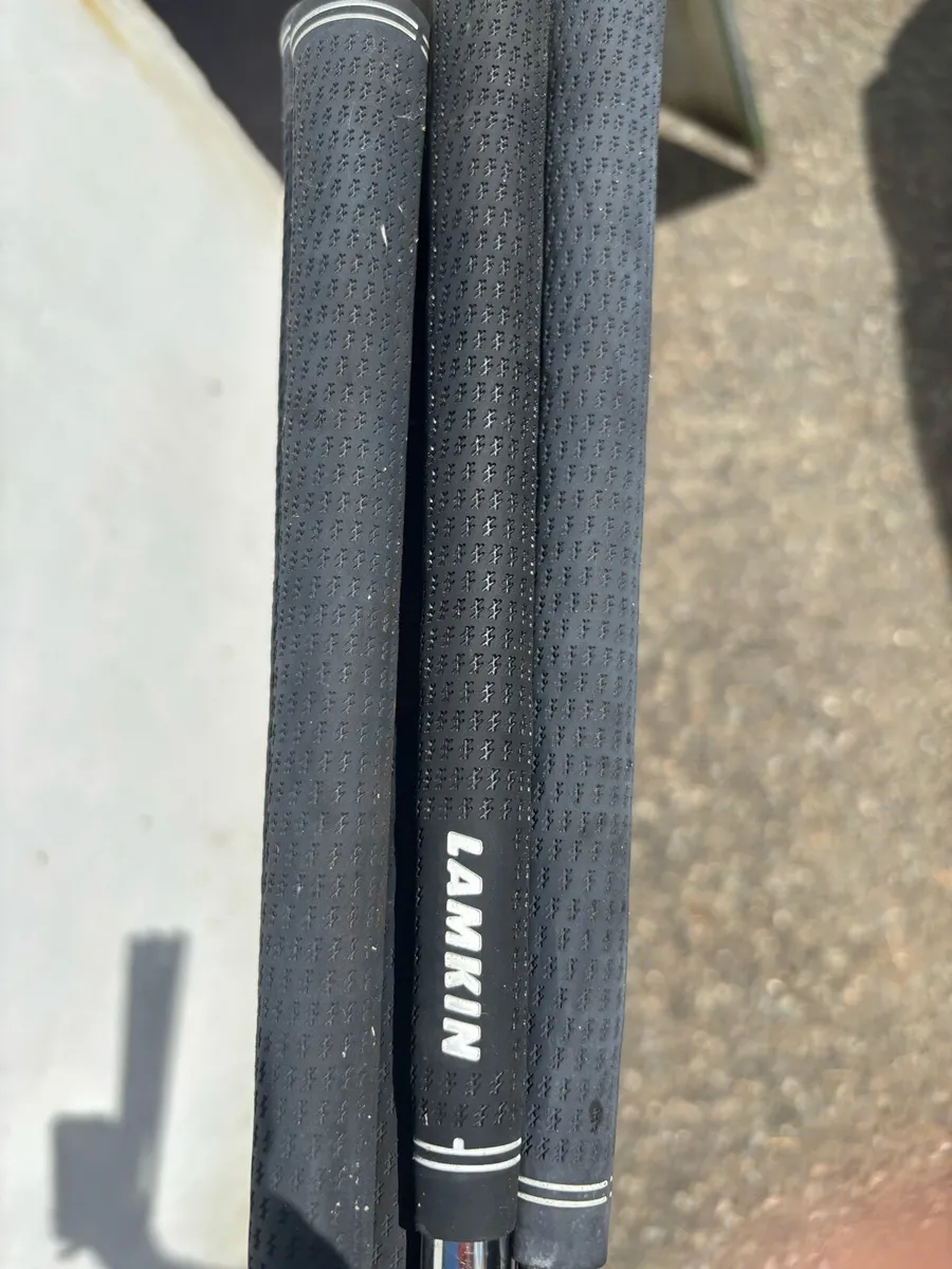 Dynamic Gold S400 iron shafts - Image 3