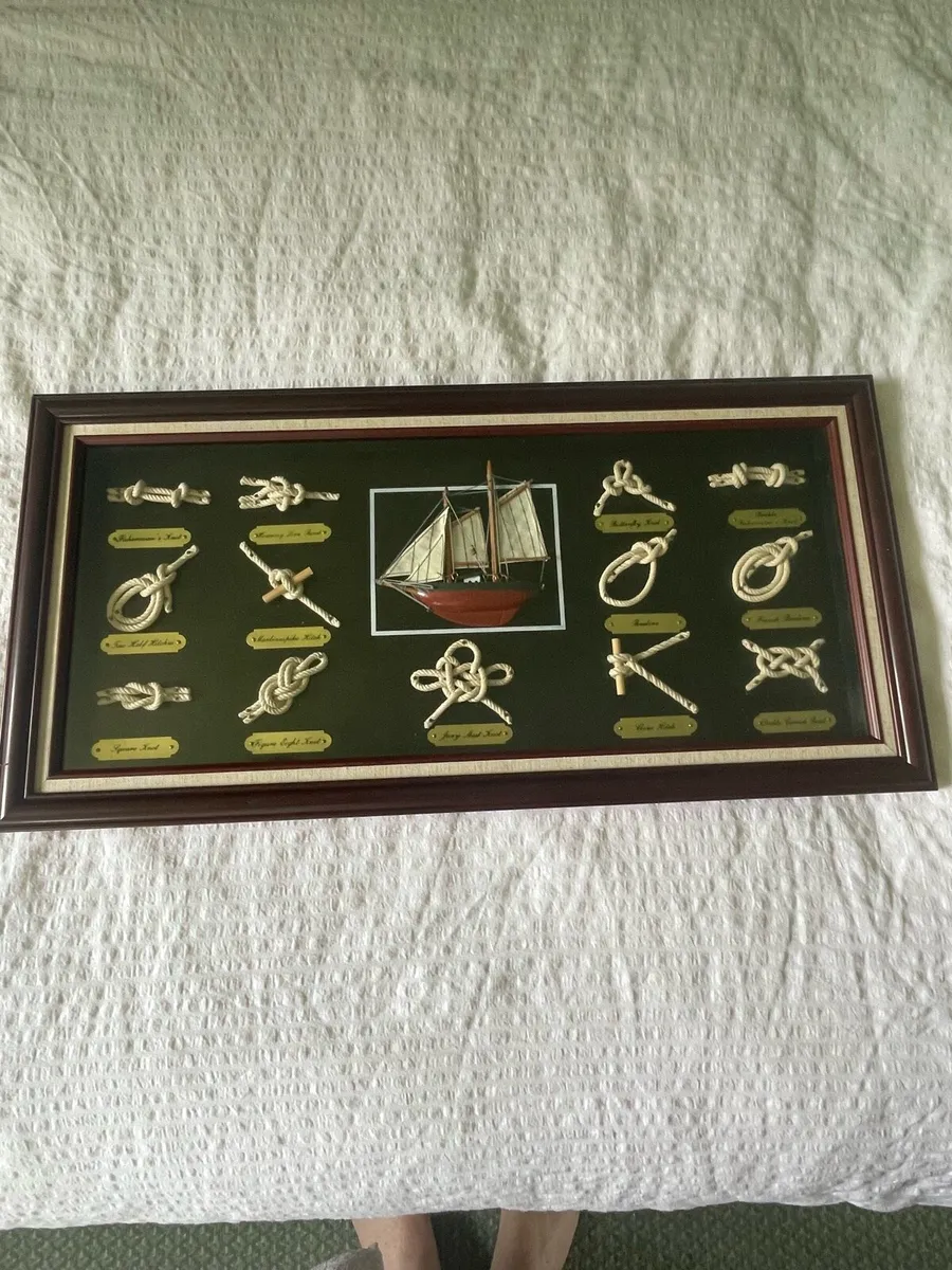 Frame picture of sailing knots - Image 1