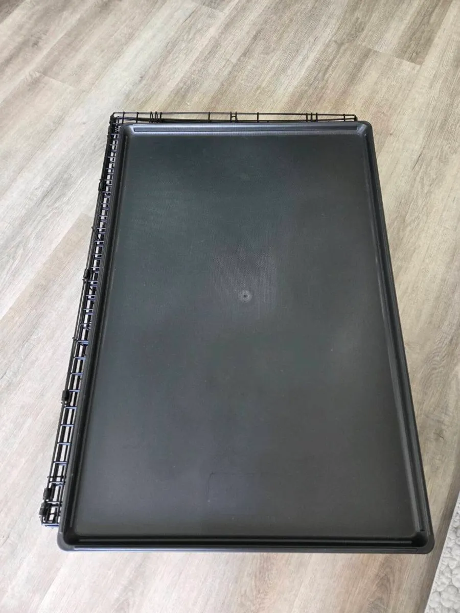 MidWest Dog Crate for Large Dogs 42inch 40 EUR ONO - Image 3