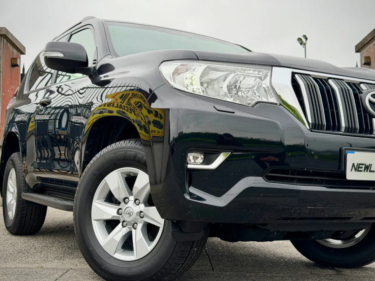 2023 Toyota Land Cruiser SWB!! 38KMS!! VIDEO!! - Image 4