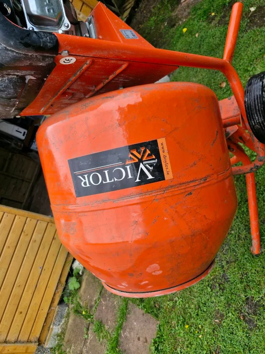 Cement mixer - Image 2