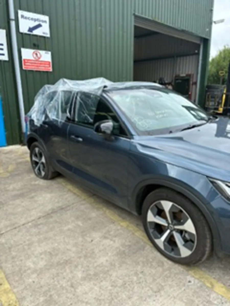2026 volvo xc40 parts breaking - Image 4