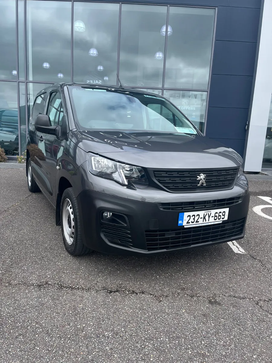 Peugeot Partner 2023 - Image 1