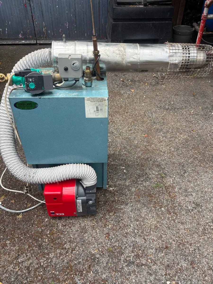 Grant euroflame 90/120 Btu condensing oil boiler - Image 1