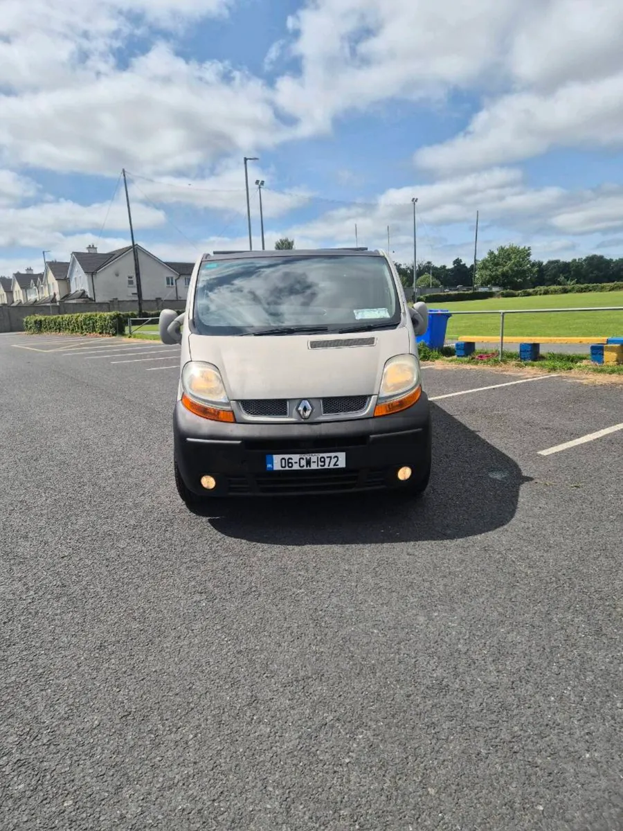 Camper - Image 2