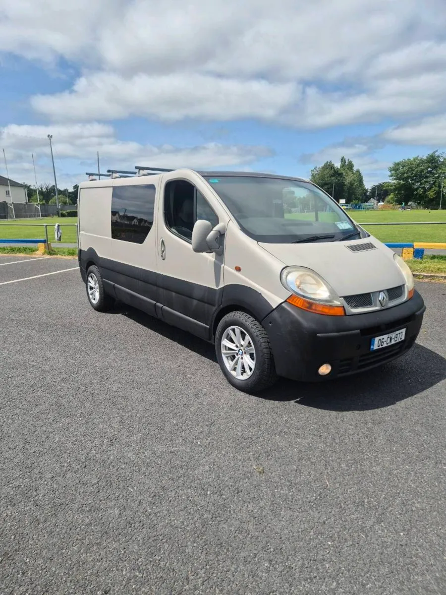 Camper - Image 1