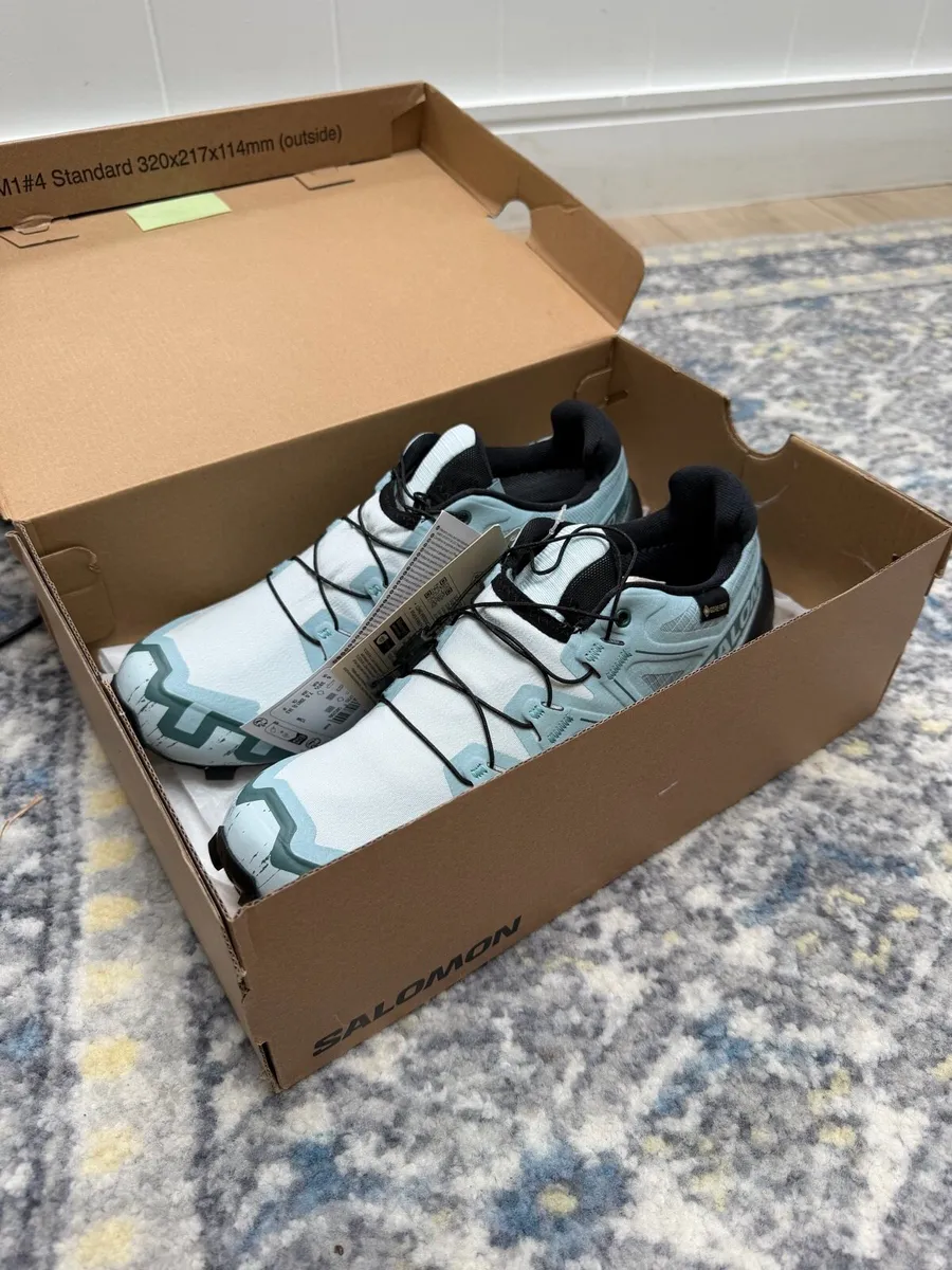 Salomon SCross 6 GTX trail runner - Image 1