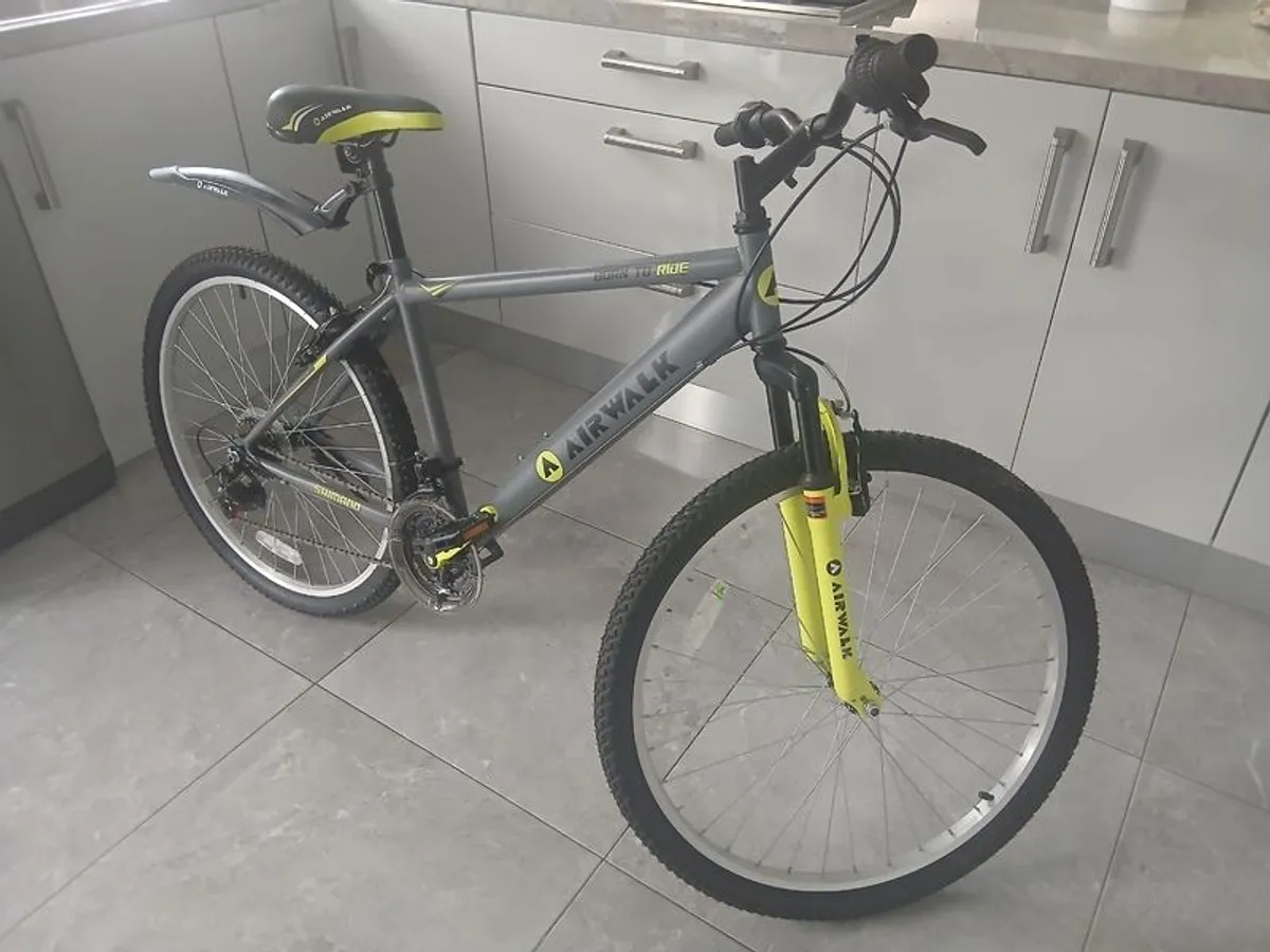 Mountain bike - Image 2