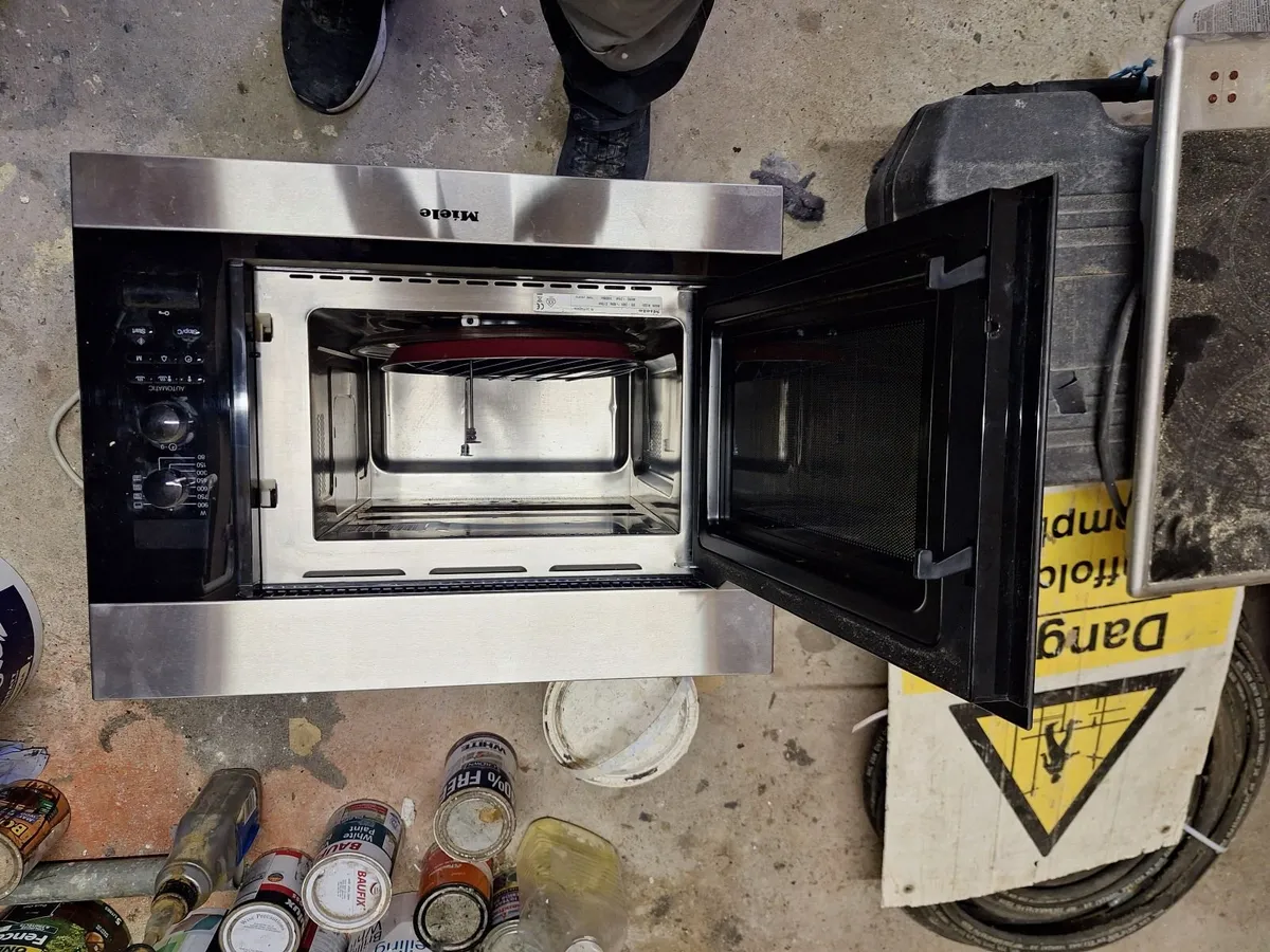 Meile integrated microwave - Image 4