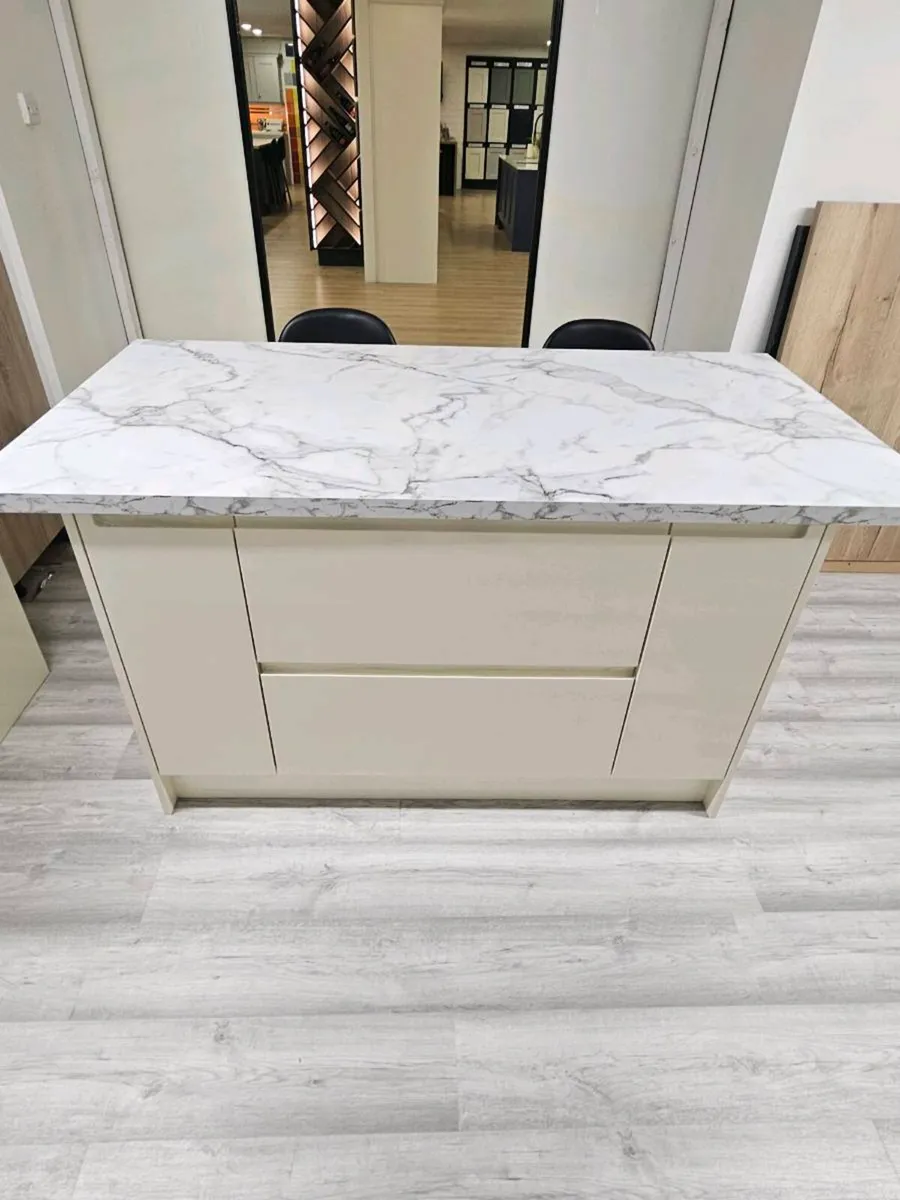 Brand new Kitchen islands - Image 1