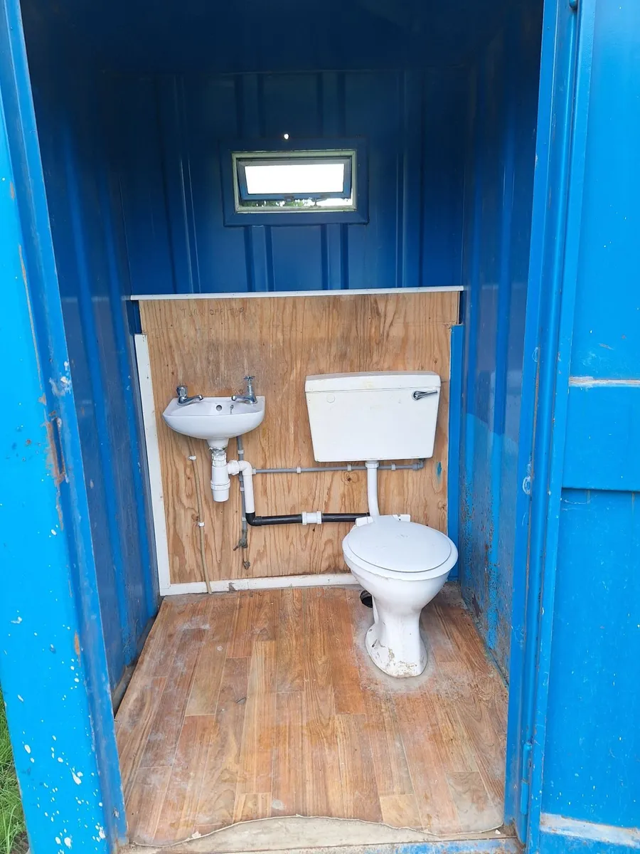 Portaloo - Image 1