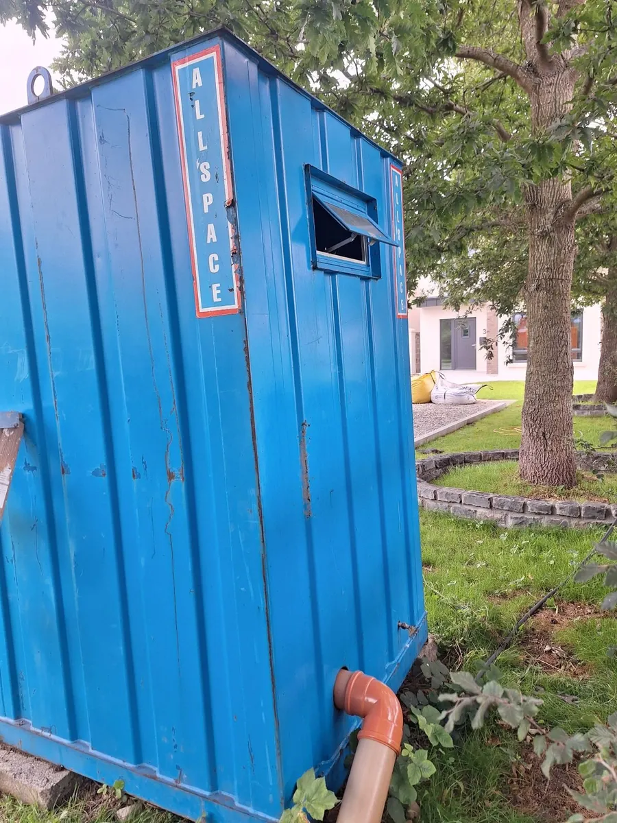 Portaloo - Image 2