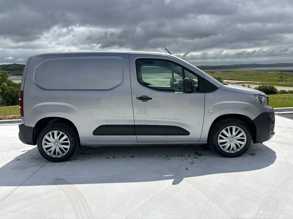 2019 Peugeot Partner 1.6 professional (100BHP) - Image 4