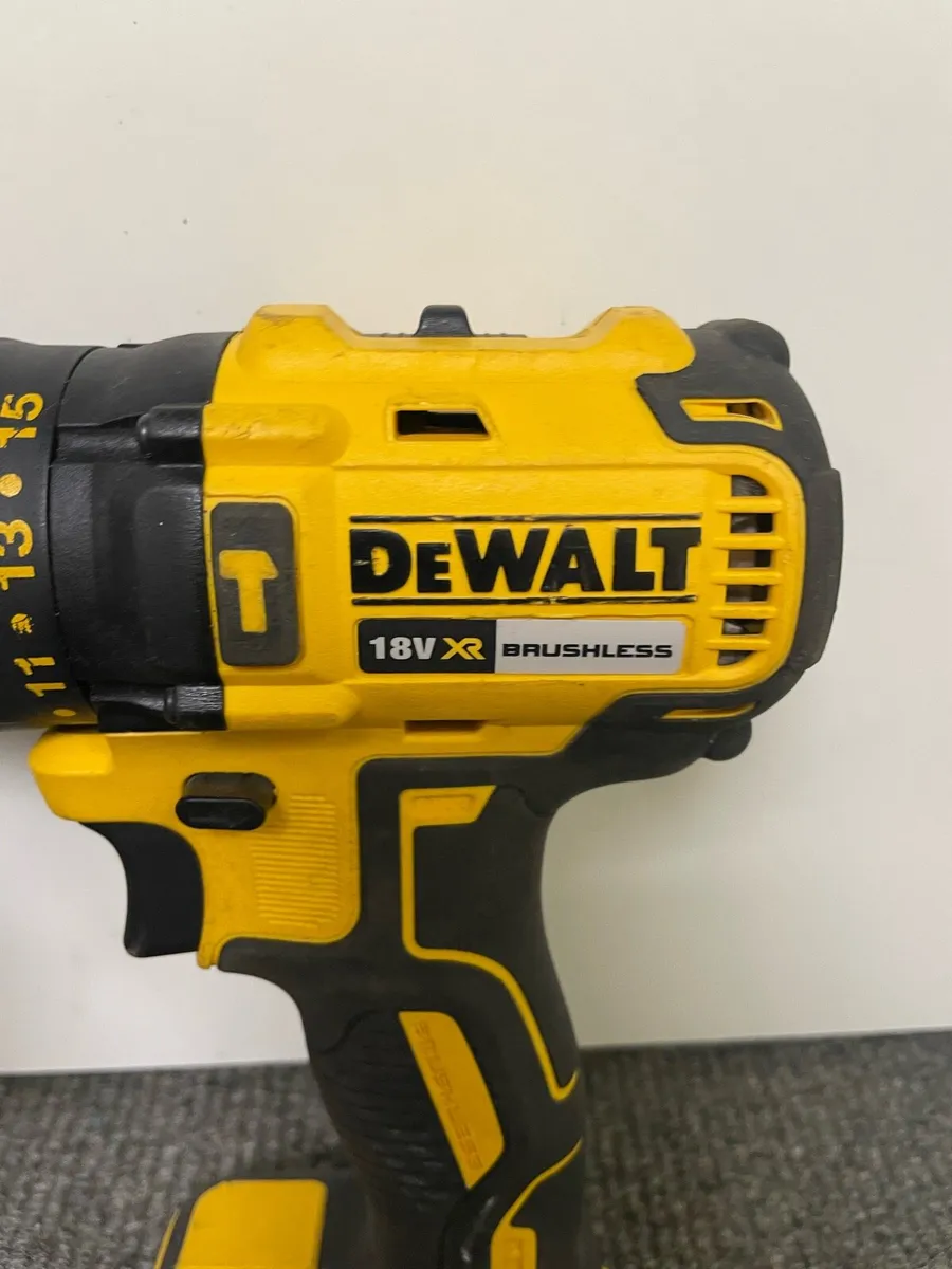 De Walt 18V DCD778 Drill Baretool - Image 2