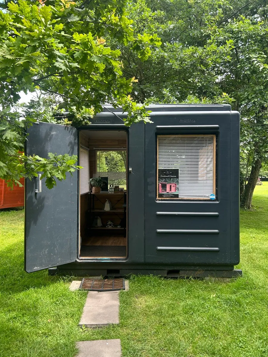 Compact Insulated Cabin/Office - Image 1