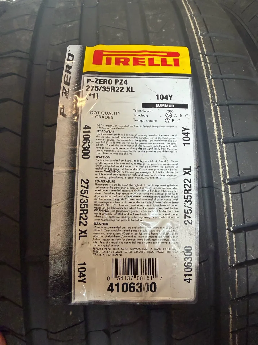 Pirelli tyress 275/35/22 315/30/22 - Image 1