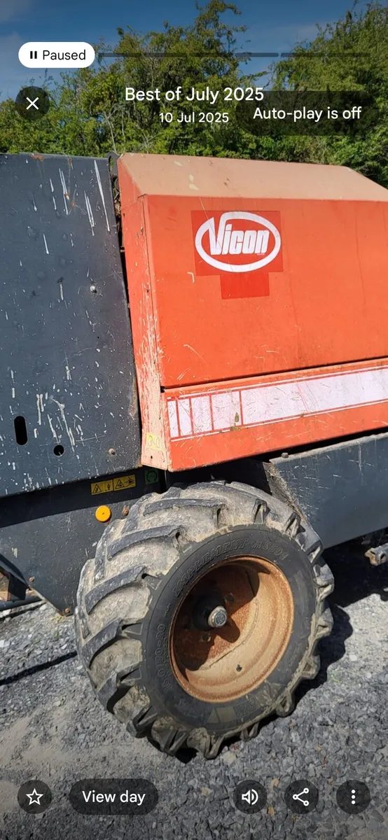 Vicon Round baler - Image 2