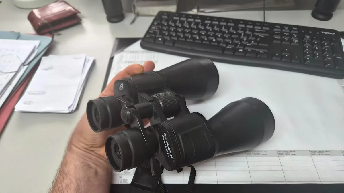 Powerful Binoculars - Image 2
