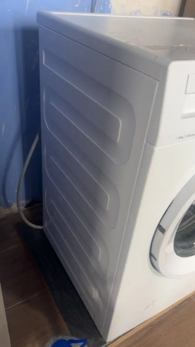 Washing Machine - Image 4