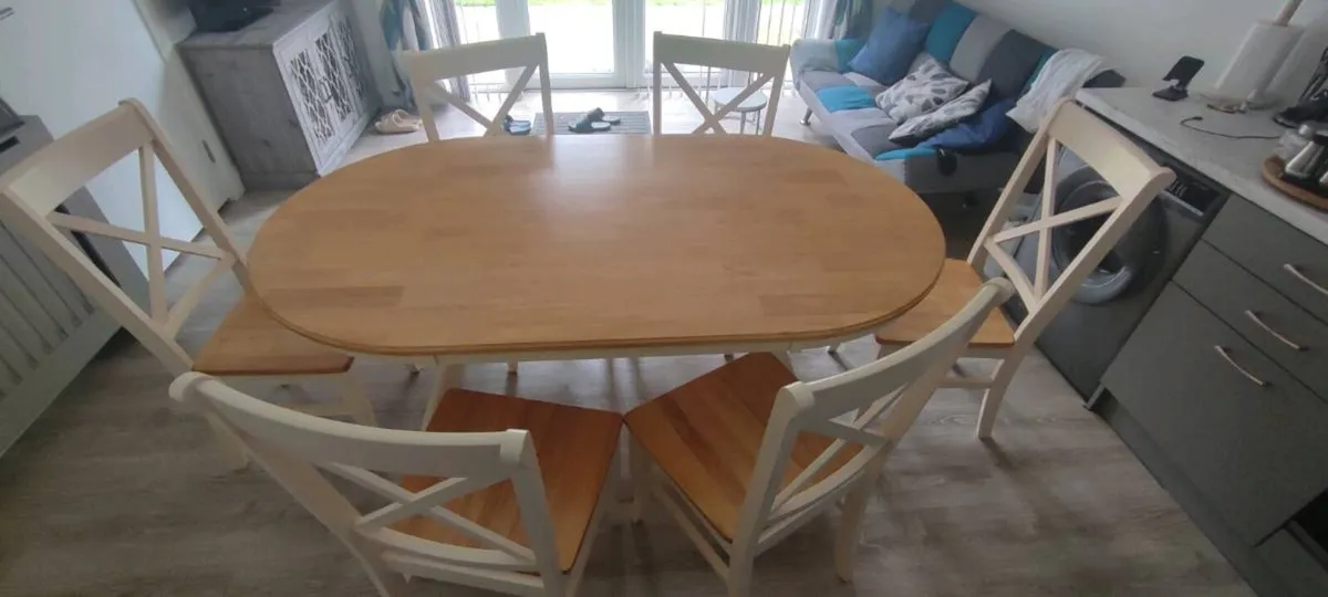 Dining table - Image 4