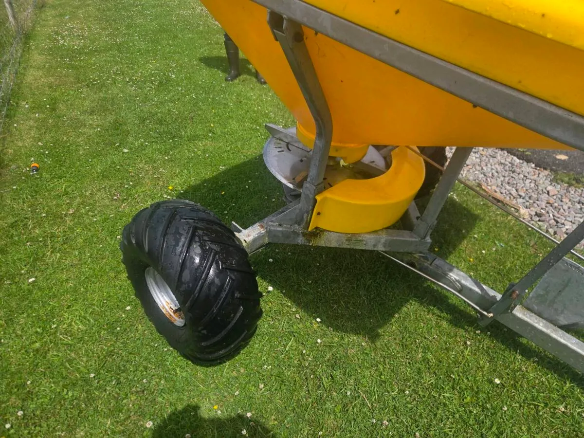 Quad spreader - Image 3