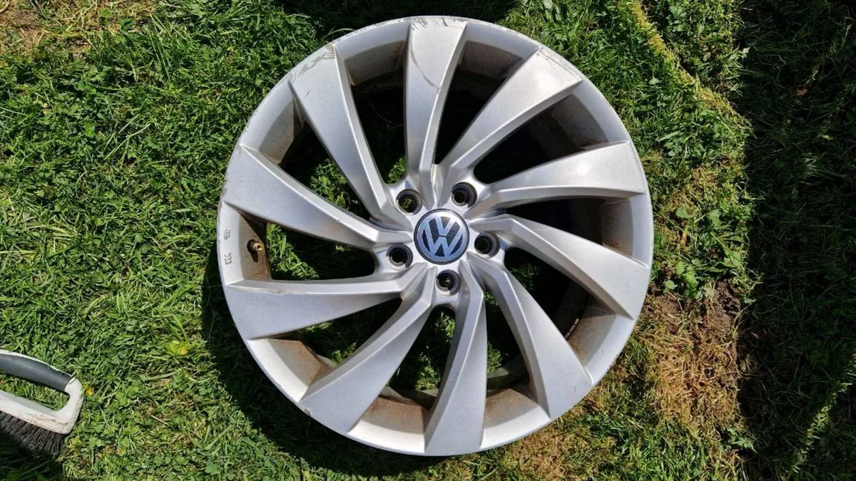 18" Scirocco 5x112 Alloys - Image 1