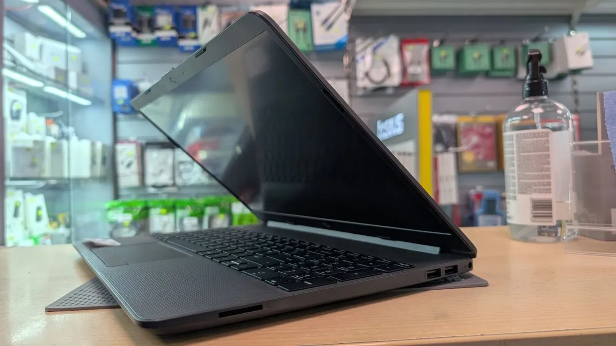 HP 250 G9 15" - Image 3