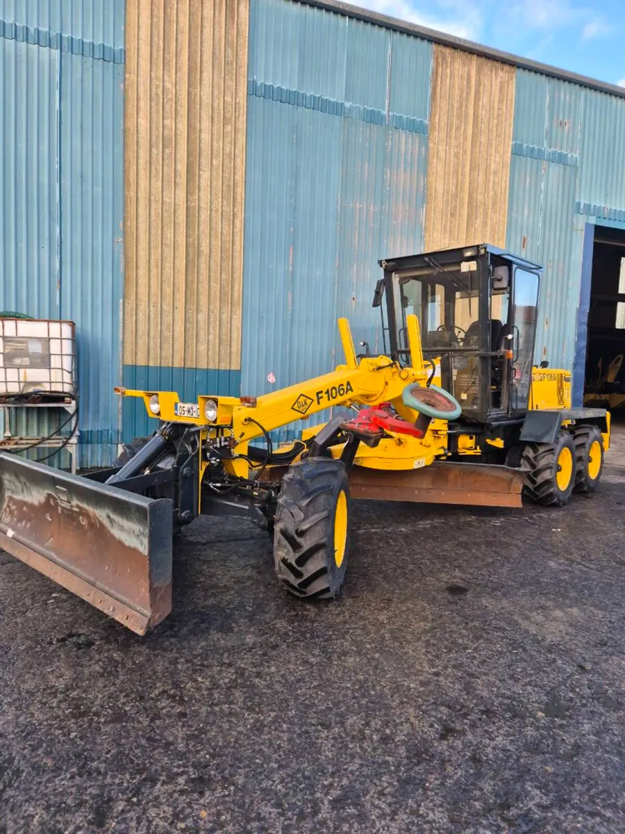 Road graders sale or Hire - Image 2