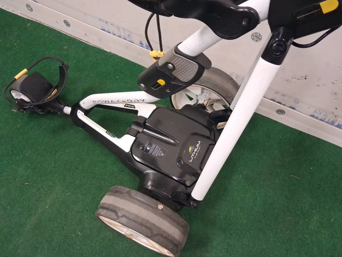 Powakaddy FW at Golf Concepts - Image 4