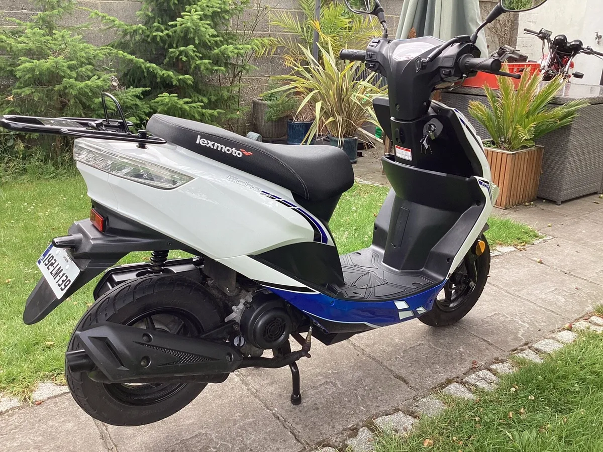 2019 lexmoto echo 50 cc moped - Image 2