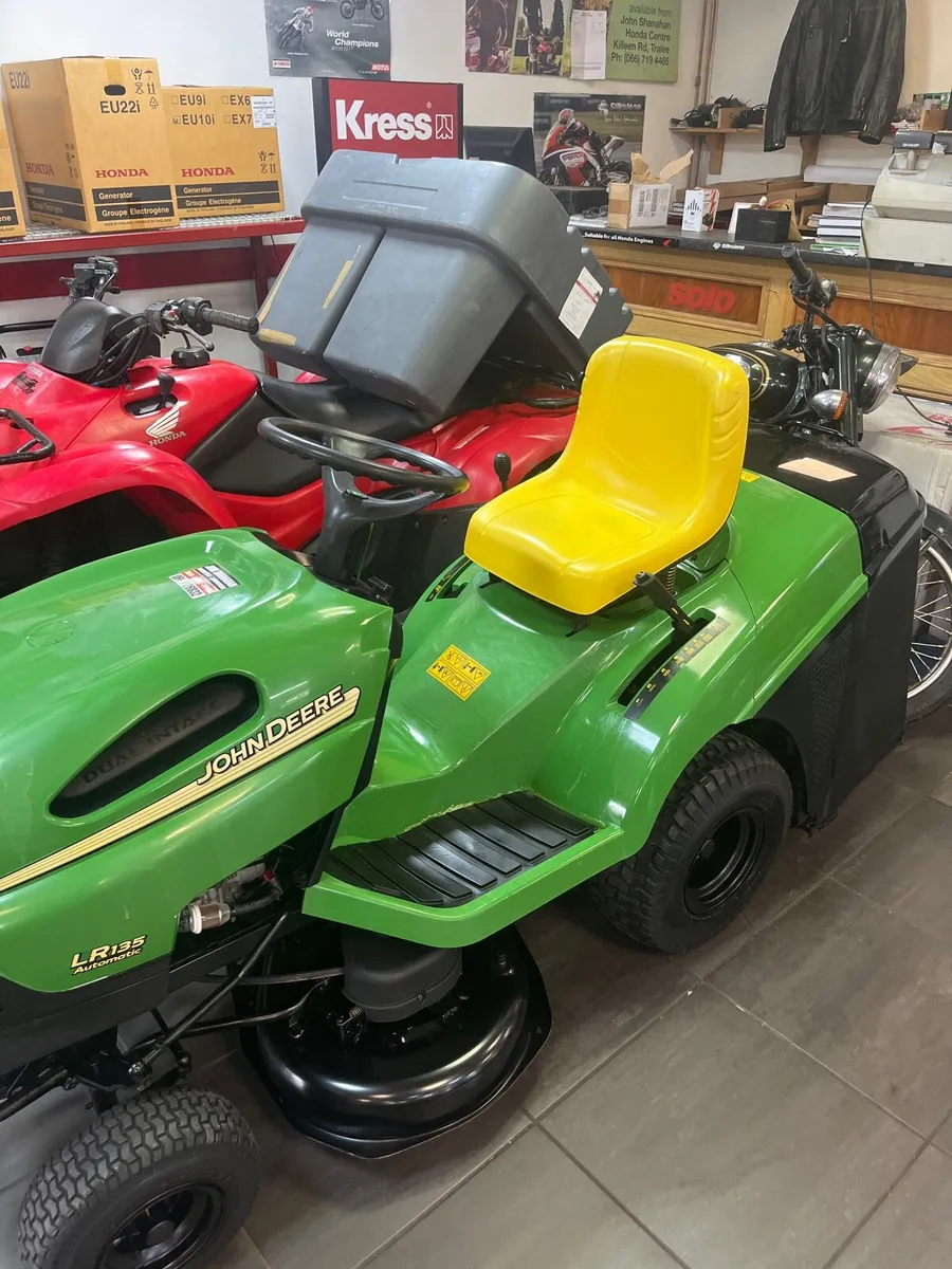 Lawnmowers - Image 3