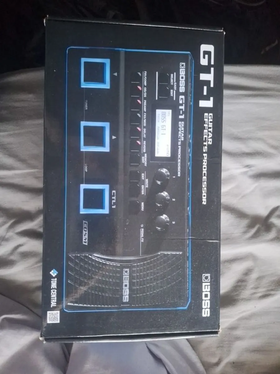 Boss GT-1 Mutli-fx processor - Image 3