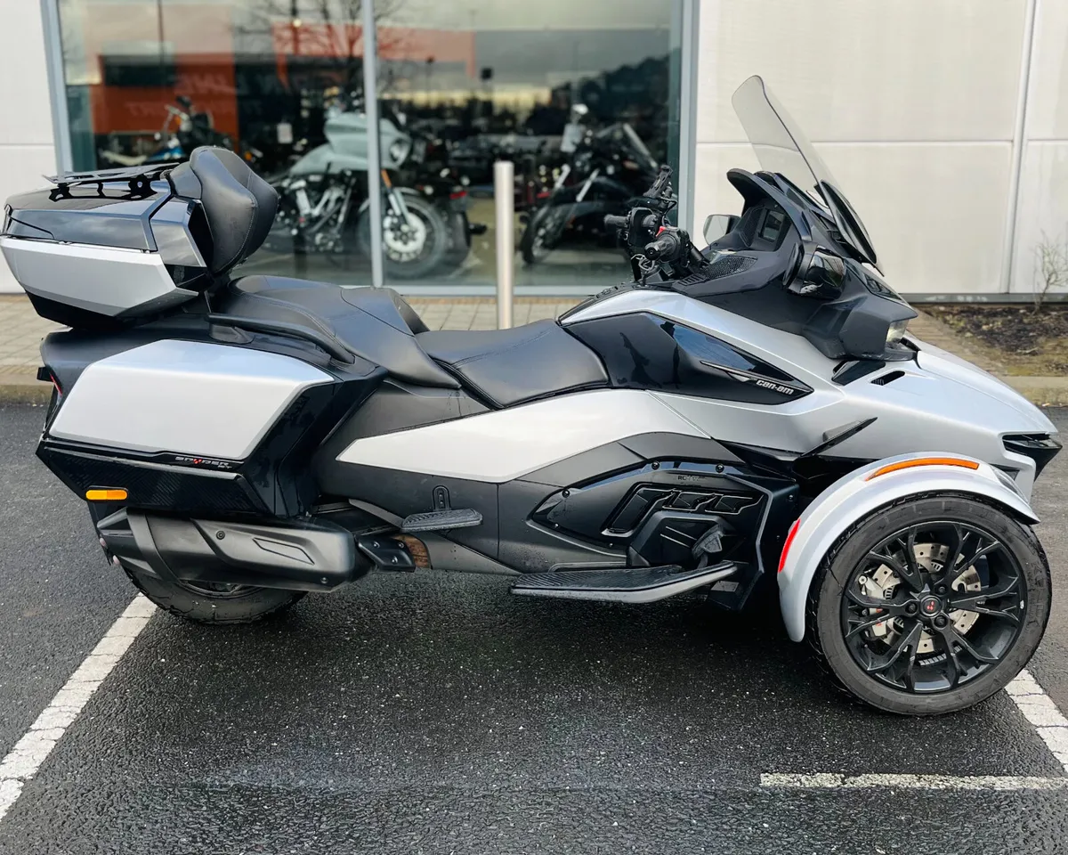 CAN AM RT SPYDER - Image 1