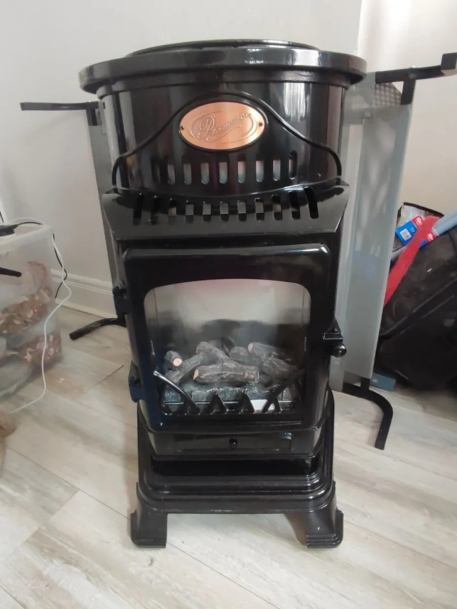 Portable gas fire.. price negotiable - Image 1