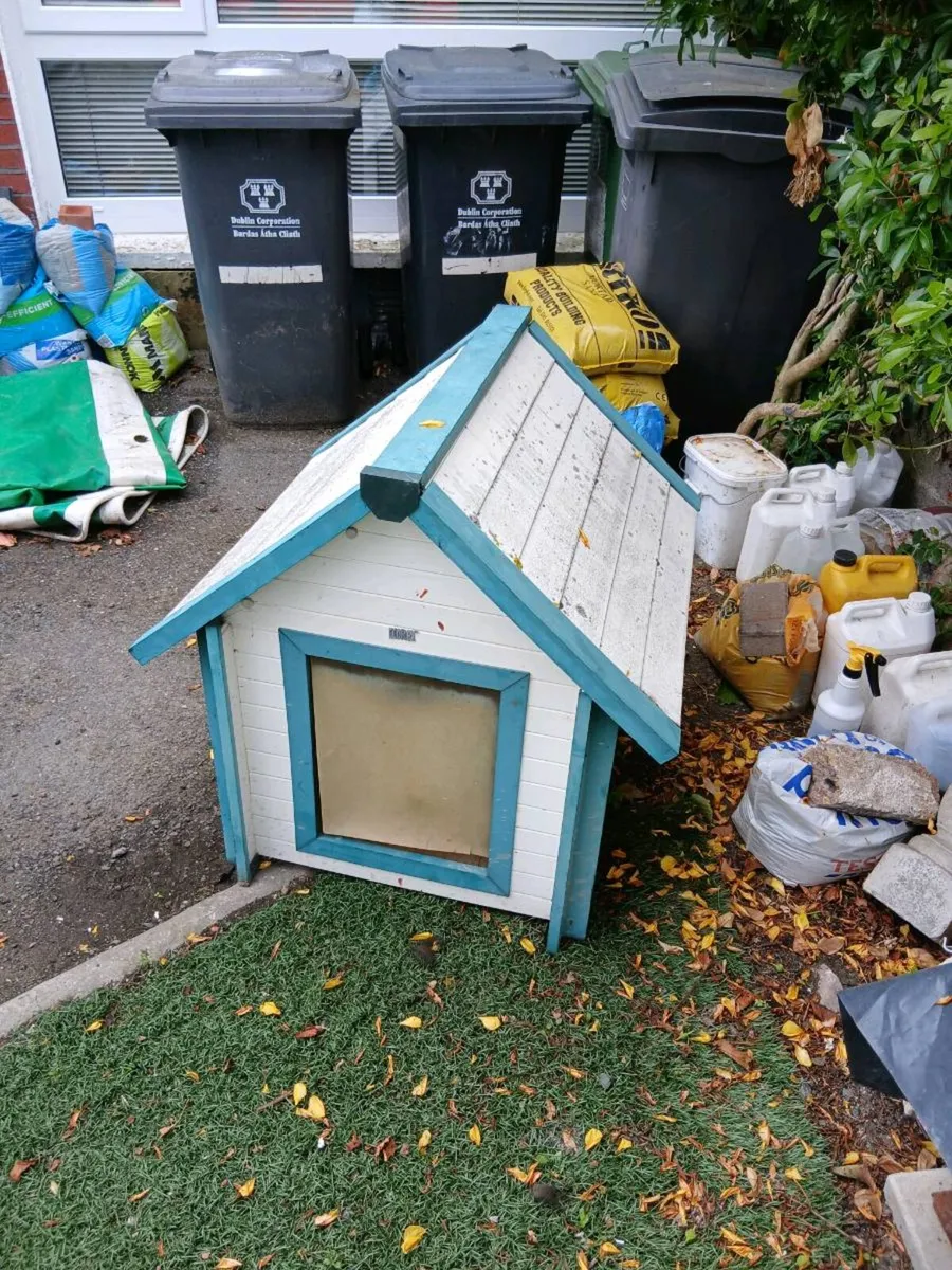 Dog kennel - Image 1