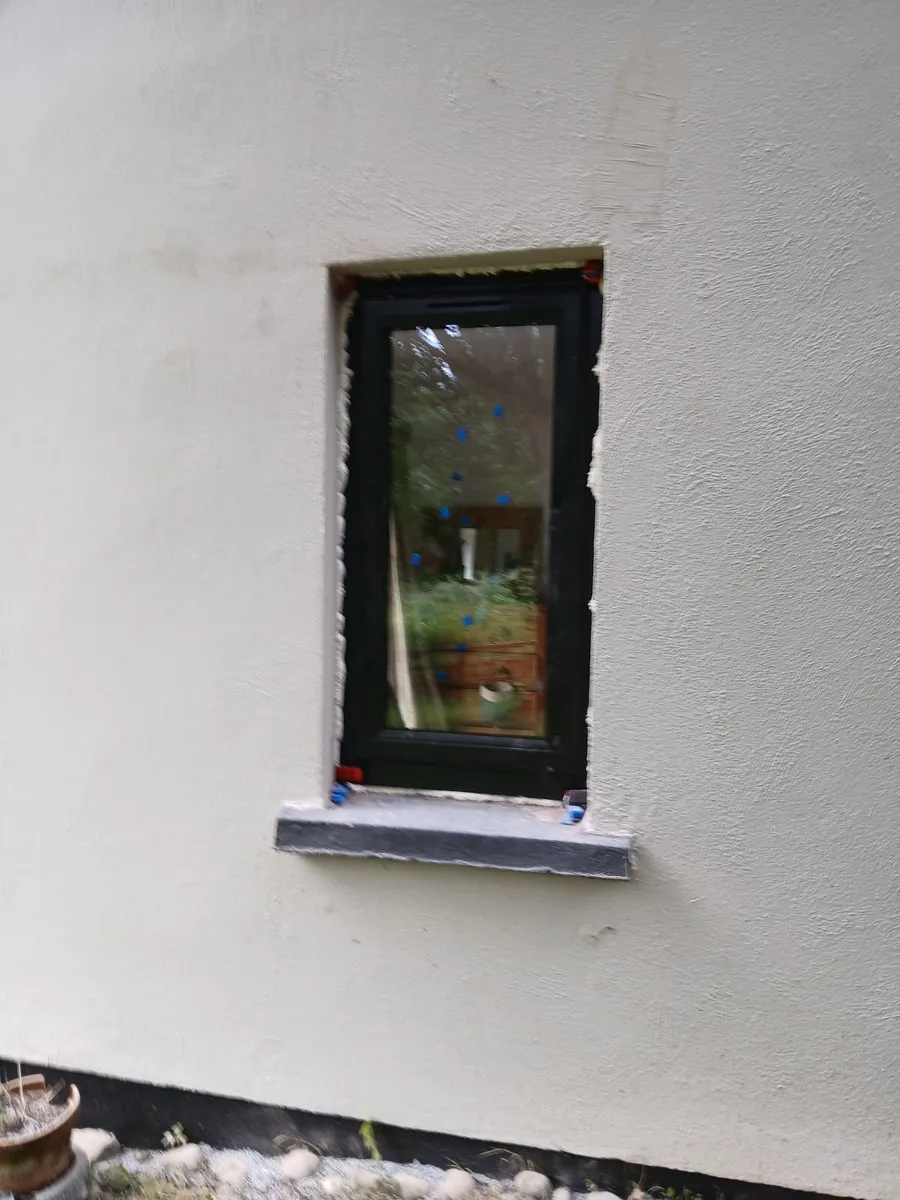 Window fitter - Image 1